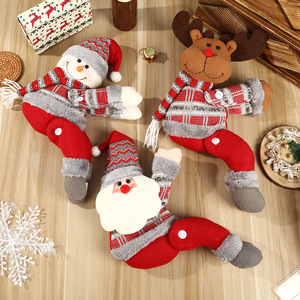 Attaches de rideaux créatives en tissu non tissé et peluche, en forme de bonnets de neige et de rennes, pour la décoration de Noël à la maison (vente en gros) - Product Image 1