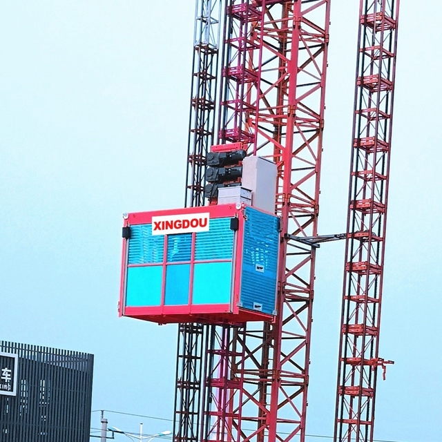 Portable Construction Hoist Electric-powered Reliable Construction Engineering Machinery Core Gear Construction Equipment