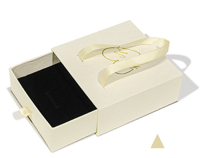 Caja de Embalaje de Joyería Portátil Ecológica de <span class=keywords><strong>10x10</strong></span> con Cajón para Collar, Colgante, Pulsera, Anillo - Caja de Regalo Pequeña - Product Image 3