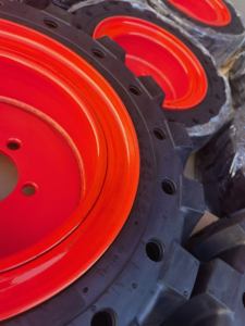 <span class=keywords><strong>Precio</strong></span> directo del fabricante, neumáticos de cargadora deslizante, rueda de dirección deslizante 27x8,5-15 23x8,5-12, neumático sólido con llanta Wo - Product Image 5