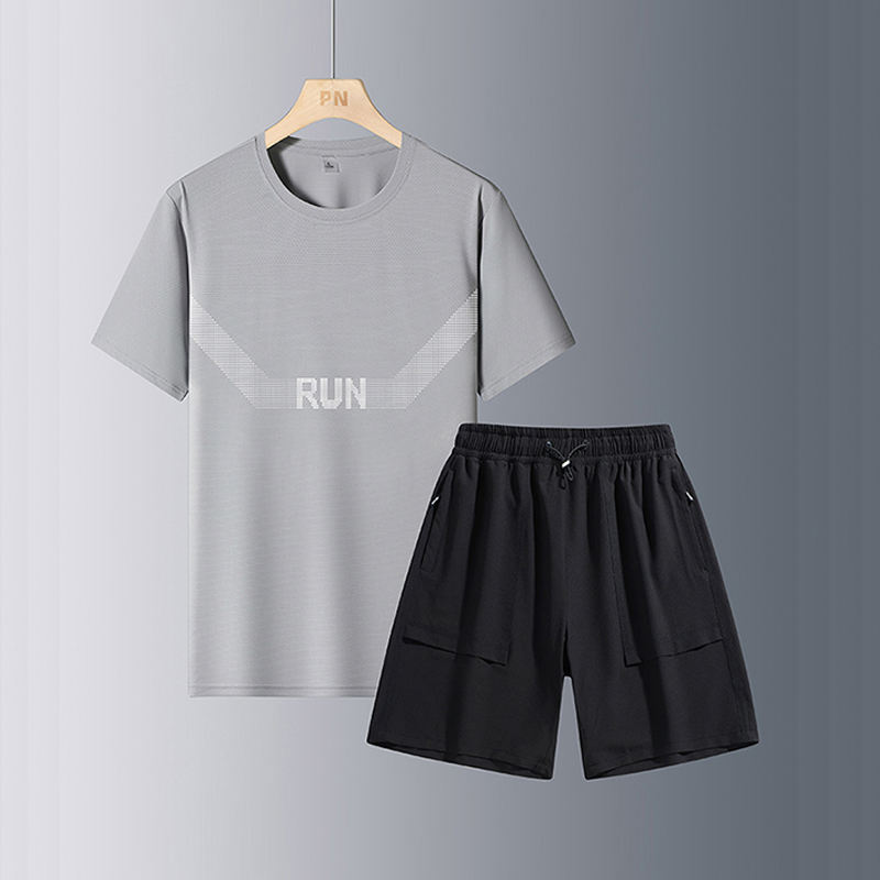 T-shirt gris clair] + Noir [court]