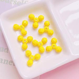 Peinture colorée boule à facettes à trois pétales empilant bricolage chaîne de téléphone portable porte-clés accessoires acrylique perles en vrac - Product Image 1