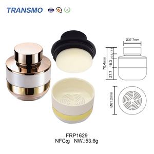 Conteneur de blush en gros, poudre vide, poudre pour la ligne des cheveux, contouring avec une éponge douce, étiquette privée - Product Image 2