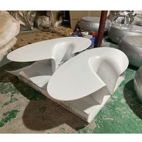 Table basse triangulaire italienne robuste et minimaliste pour salon, combinaison de tables basses, mobilier d'art pour salon et maison