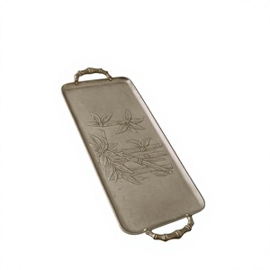 Bandeja rectangular decorativa de aluminio plateada con asas, tamaño grande, para exhibición en mesa, bandejas metálicas para cafetería - Product Image 1