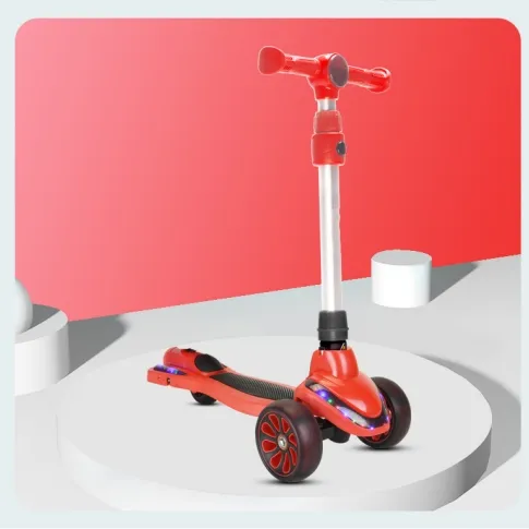 Cina all'ingrosso limite sterzo piede Scooter regolabile monopattino per bambini con funzioni di spruzzo musicale