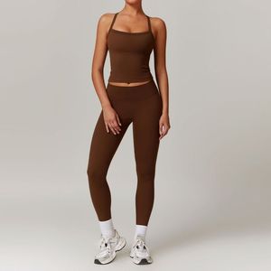 Set Sportivo da Yoga di Alta Qualità ad Asciugatura Rapida per Donne, Leggings e Reggiseno con Motivo a Quadri Personalizzato e Pantaloncini Traspiranti - Product Image 5