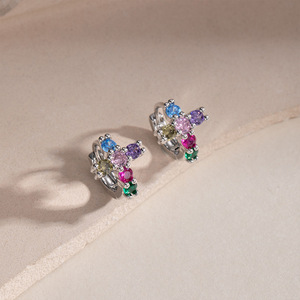 Boucles d'oreilles créoles en zircone colorée pour femmes, or et blanc, nouveau style 2026, bijoux de mode haut de gamme EKA 300 - Product Image 2