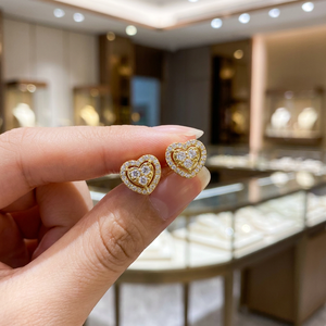 Hot Selling Round Cut Lab Grown Diamond Heart Pave Cluster Stud <b>Earrings</b> Custom 14K Gold VVS Lab Created Diamond Stud <b>Earrings</b> - Product Image 1