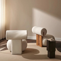 Fauteuil d'appoint moderne de luxe fait main en velours, forme œuf, style artisanal, pour appartement, salon, hôtel, chambre, avec structure en bois