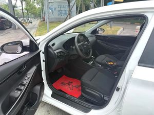 Voiture berline d'occasion à prix avantageux, Hyundai Elantra Yuedong 2020, moteur essence 1.6 GL, faible kilométrage, véhicule d'occasion - Product Image 5