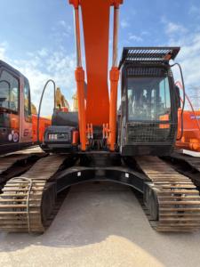 Excavadora Usada de Segunda Mano, Maquinaria para Movimiento de Tierras HITACHI ZX200-3G en Venta - Product Image 2