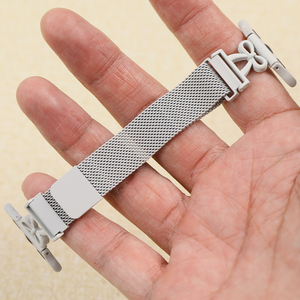 <span class=keywords><strong>Bracelet</strong></span> de montre en acier inoxydable de <span class=keywords><strong>20</strong></span> <span class=keywords><strong>mm</strong></span>, boucle milanaise, pour montre <span class=keywords><strong>Garmin</strong></span>, <span class=keywords><strong>bracelet</strong></span> en métal avec breloques en forme de cœur, adaptateur - Product Image 3