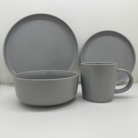 Service de table en grès de luxe Guangda Europe, assiettes, bols et mugs en céramique gris moderne |   Compatible lave-vaisselle, micro-ondes et four