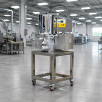 Machine de formage automatique de galettes de hamburger, d'entrecôtes de bœuf et de nuggets de poulet, équipement de moulage de 2100 pièces/heure pour ligne de transformation alimentaire