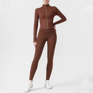 Conjunto de Yoga de Lujo de Moda, Transpirable y Ajustado, con Chaqueta Corta, en Oferta, desde Almacén en EE. UU. - Product Image 6