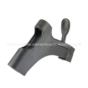 Corps principal de fauteuil roulant électrique de moulage de qualité avec 25 pièces en plastique de retrait de pied de tuyau pour la jambe mobile facile de fauteuil roulant - Product Image 5