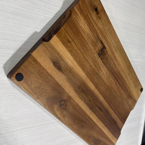 Planche à découper en bois artisanale de qualité supérieure, solide et élégante pour les chefs professionnels et les cuisiniers amateurs, durable pour l'utilisation des légumes - Product Image 1