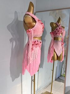 Kostum Tari Latin untuk Wanita Rok Tari Latin Baru Rok Atasan Leher Halter Bunga Rumbai Setelan Kostum Tari Merah Muda - Product Image 3