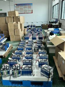 Venta al por mayor LiFePO4 Batería Camping RV Barco eléctrico Motor 12V 24V 48V 100Ah <span class=keywords><strong>200Ah</strong></span> 300Ah 400Ah 600Ah Paquete de batería solar de litio - Product Image 4