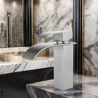 Robinet de salle de bain carré en acier inoxydable noir moderne Robinet de lavabo cascade avec mitigeur chaud et froid Robinet d'évier grue pour salles de bain