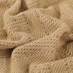 Vente en gros 330gsm polyester couleur unie laine aiguille grossière tissu texture tissu extensible femmes pull châle tissu - Product Image 1