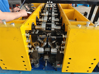 Machine de formage de tôles à joint debout en acier sans soudure
