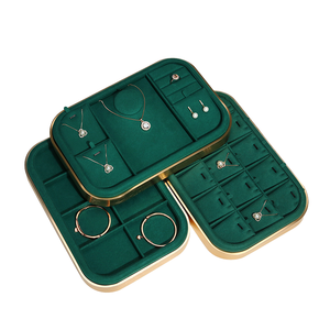 Expositor de Joyería de Lujo Ovalado con Barra en T de Metal y Terciopelo, Soporte para Collares Resistente a Arañazos, Exhibidor de Joyas - Product Image 3