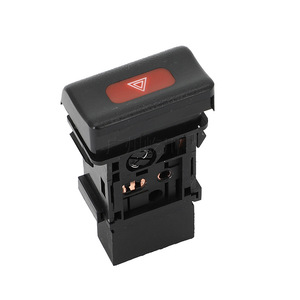สวิตช์ไฟเตือนอันตรายของนิสสัน รุ่น 25920-F4300 สำหรับเซ็นทรา ซันนี่ วัสดุ ABS - Product Image 2