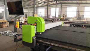 Machine de traitement de l'aluminium avec moteur pour découpe multi-formes et rupture de charge, haute sécurité - Product Image 3