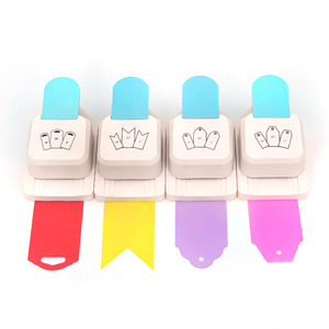 250402 3-in-1 Craft tag Punch cho thẻ làm scrapbooking tự làm quà tặng tag giấy Punch nhãn dập nổi Máy dụng cụ cầm tay - Product Image 1