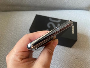 Samsung <span class=keywords><strong>Galaxy</strong></span> <span class=keywords><strong>S20</strong></span> Ultra <span class=keywords><strong>5G</strong></span> มือสองคุณภาพสูง ขายส่งราคาถูก ระบบ Android หน้าจอสัมผัส รองรับ LTE เซลลูลาร์ ภาษาฝรั่งเศสและเยอรมัน - Product Image 4