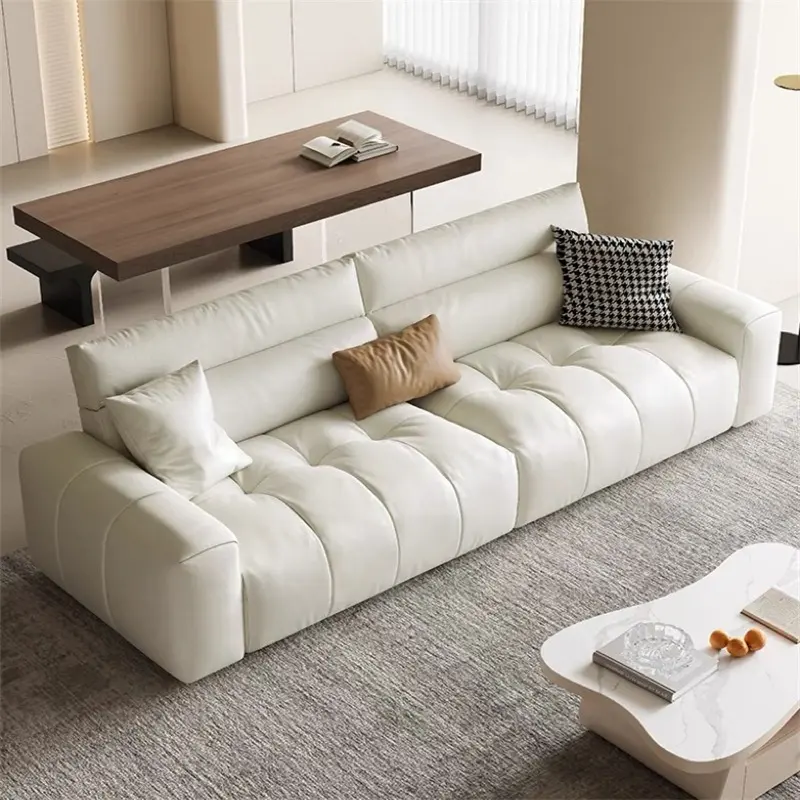 ソファセット家具エレガントな革製リビングルーム屋内リビングルームモダンで豪華な白いソファ