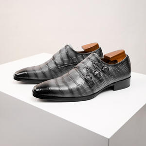 Nouvelles Chaussures Habillées d'Été 2025 pour Hommes à Bout Carré, Style Brogue, à Lacets, Grande Taille, Respirantes, en Cuir Gaufré, Type Monk, Idéales pour le Business et les Occasions Formelles - Product Image 1