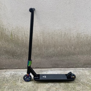 Çocuklar yetişkin T6 alüminyum 2 tekerlekler siyah neo krom gökkuşağı profesyonel akrobasi skuter freestyle - Product Image 2