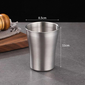 Gobelet réutilisable en acier inoxydable style vintage DSF76, hauteur 9,5 cm, diamètre supérieur 5,5 cm, base 8,3 cm - Product Image 5