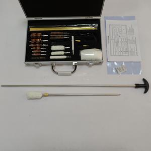 एल्यूमीनियम कैरी केस के साथ सार्वभौमिक बंदूक सफाई उपकरण किट - Product Image 3