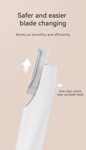 Illuminate & <span class=keywords><strong>Dermaplane</strong></span> Rechargeable Facial Tool Smooth Skin Solution: Dermaplaning sans fil avec lumière - Product Image 6