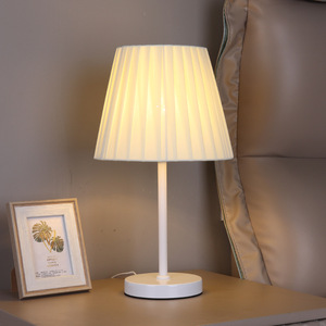 Lampe de Table Simple E26 LED 220V avec interrupteur pour chambre à coucher, salon, veilleuse, design minimaliste ST003 - Product Image 5