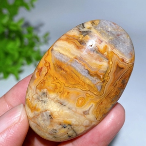 Pierre de guérison en agate polie naturelle à motifs colorés pour le Feng Shui, vente en gros - Product Image 6