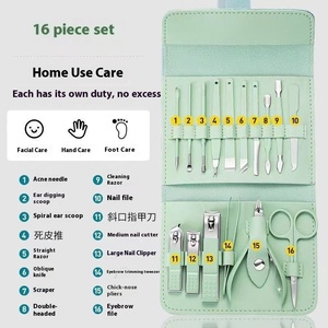 Ensemble de 16 <span class=keywords><strong>coupe</strong></span>-<span class=keywords><strong>ongles</strong></span> et outils de pédicure en acier inoxydable Nouveaux <span class=keywords><strong>coupe</strong></span>-<span class=keywords><strong>ongles</strong></span> inclinés pour la beauté - Product Image 5