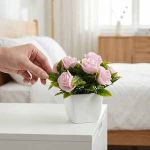 Rosas Artificiales al por Mayor en Maceta Blanca, Mini Bonsái para Decoración <span class=keywords><strong>de</strong></span> Hogar, Oficina, Dormitorio y Escritorio - Product Image 6