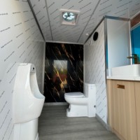 Cabine de toilettes mobile autonome en panneaux GRP résistante aux intempéries pour festivals de musique en plein air, terrains de camping et foires campagnardes