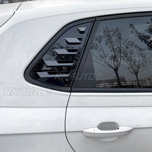 Couverture de persienne de fenêtre arrière de voiture aspect noir brillant/carbone, garniture de persienne de fenêtre latérale pour Volkswagen Polo MK6 2018+ - Product Image 5