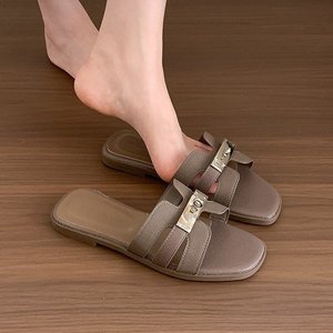 <span class=keywords><strong>Eleganti</strong></span> <span class=keywords><strong>Pantofole</strong></span> da <span class=keywords><strong>Donna</strong></span> in Pelle di Pecora con Tacco Piatto, Punta Aperta, Motivo Leopardato, Fodera in Pelliccia Regolabile per Interni - Product Image 4