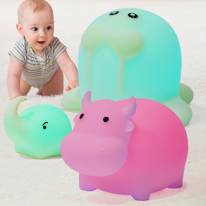 New products for Custom Decorative Night Lights lamp creative 2021 baby pull silicone cute lamp for bath toys