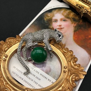 <span class=keywords><strong>Broche</strong></span> léopard animal à la mode et mignonne pleine d'incrustations de diamants <span class=keywords><strong>Broche</strong></span> plaquée or antique - Product Image 4