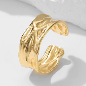 Anel de Aço Inoxidável Banhado a Ouro 18K Estilo Europeu Americano, Moderno, Unissex, Presente de Alta Qualidade, Não Desbota, Atacado - Product Image 2