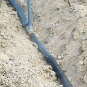 Tuyau plat pour irrigation agricole Tuyau PE pour la construction et les fermes UV et adapté à une utilisation agricole en extérieur - Product Image 1