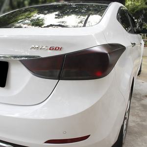 30*150CM Film de protection des phares à changement de couleur Film anti-voiture noir foncé en noir Film de protection auto-cicatrisant pour phares TPH - Product Image 1